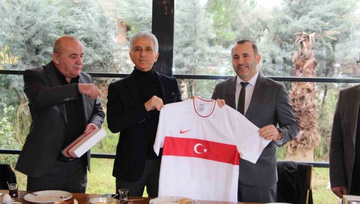 TASKK Başkanı Ali Düşmez Yalova’da spor camiasıyla buluştu