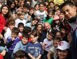 Başkan Türkel: “Gençlerin projelerini el birliğiyle hayata geçireceğiz”