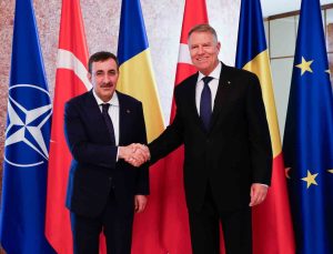 Cumhurbaşkanı Yardımcısı Yılmaz, Romanya Cumhurbaşkanı  Iohannis ile görüştü