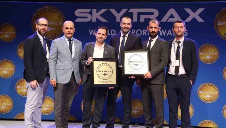 Skytrax’tan dünyanın en iyi 10 havalimanı arasına giren İstanbul Havalimanı’na iki ödül