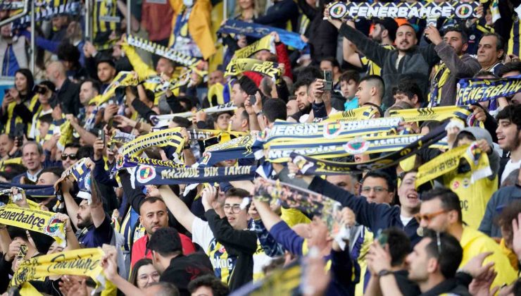 İl Spor Güvenlik Kurulu, 19 Mayıs Pazar günü Rams Park’ta oynanacak olan Galatasaray – Fenerbahçe maçına 2 bin 400 sarı-lacivertli taraftarın alınmasına karar verdi.