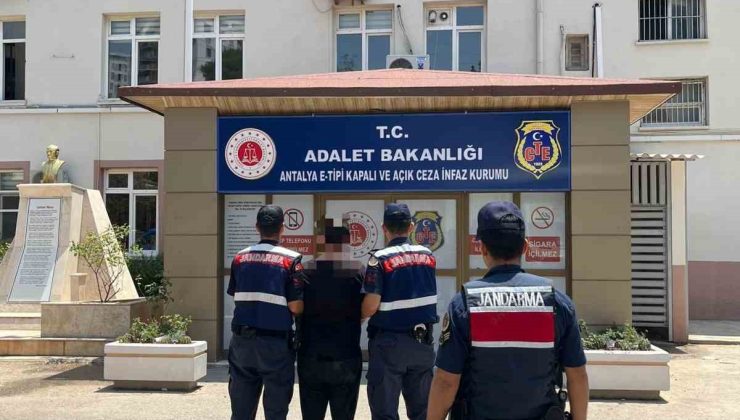 Antalya’da 22,5 yıl kesinleşmiş hapis cezası ile aranan şahıs, operasyonla yakalandı