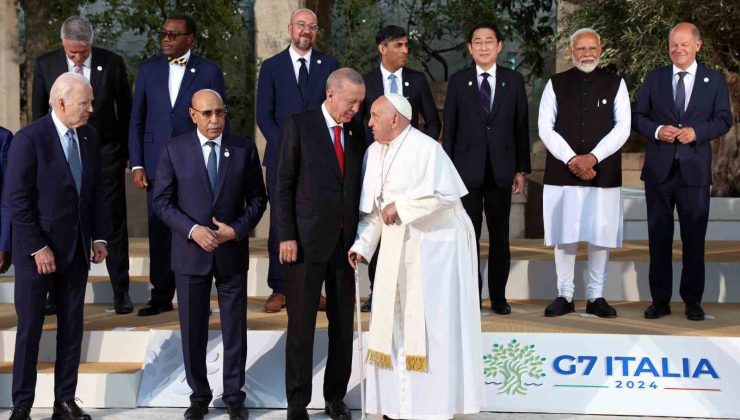 Cumhurbaşkanı Erdoğan, G7 Zirvesi aile fotoğrafı çekimine katıldı