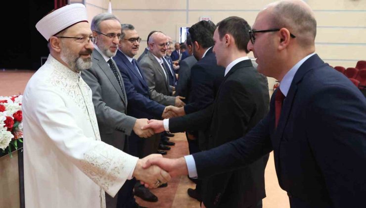 Diyanet İşleri Başkanı Erbaş: “747 bin 52 hisse kurbanı 35 milyona yakın insanın sofrasına ulaştırmaya gayret ettik”