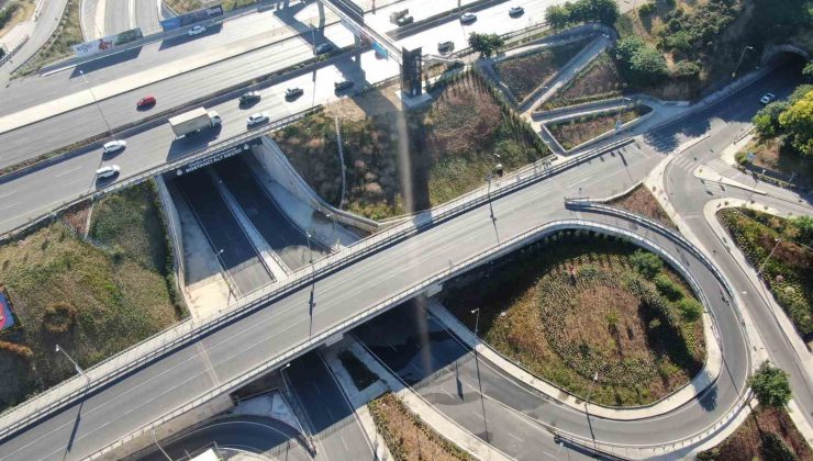 İstanbul’da bayramın 1. gününde yollar boş kaldı