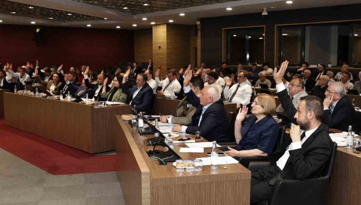 Kütahya’da 100 milyon TL’lik sermaye artırımı talebi, AK Parti ve MHP’li meclis üyelerinin oyalarıyla reddedildi