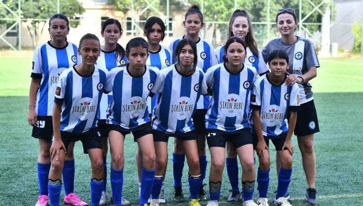 U13-U15 Kız Futbol Ligi’nde ilk düdük çaldı