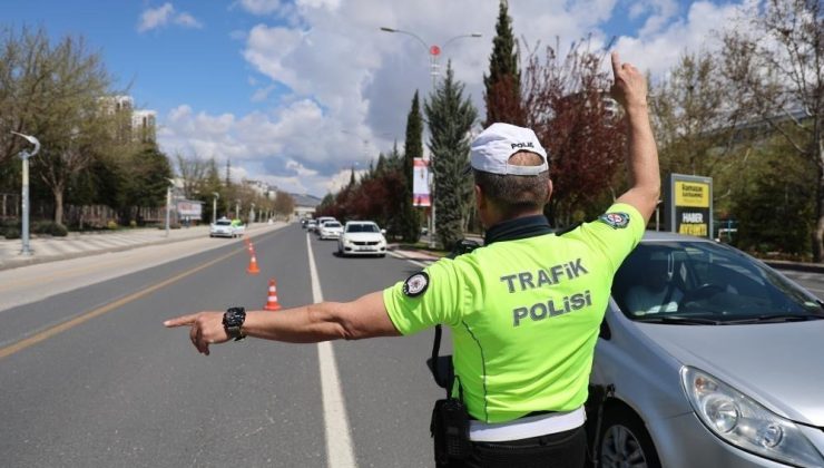 Alkollü araç kullanan 36 sürücüye işlem yapıldı