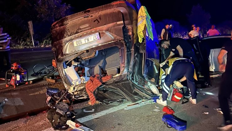 Gönen’de feci kaza… İki araç kafa kafaya çarpıştı: 1 ölü, 2 yaralı