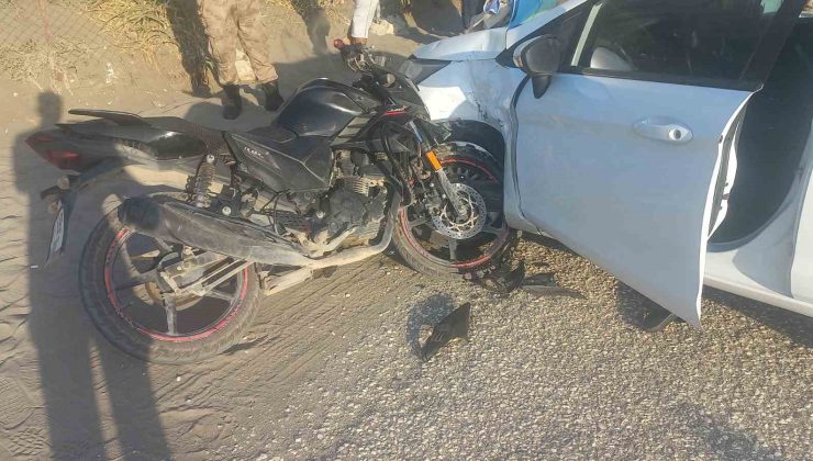 Hatay’da otomobil ile motosiklet çarpıştı: 1 ağır yaralı