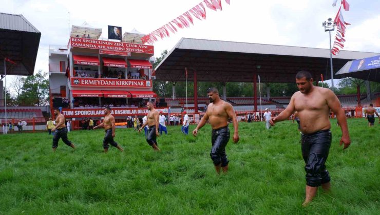 Kırkpınar’da ilk gün müsabakaları tamamlandı: Güreşecek 40 başpehlivan belli oldu