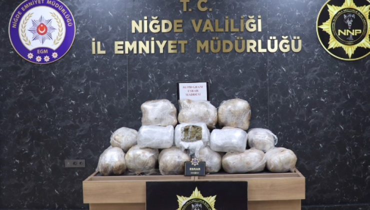 Tırın kasasında 86 kilo 950 gram esrar ele geçirildi