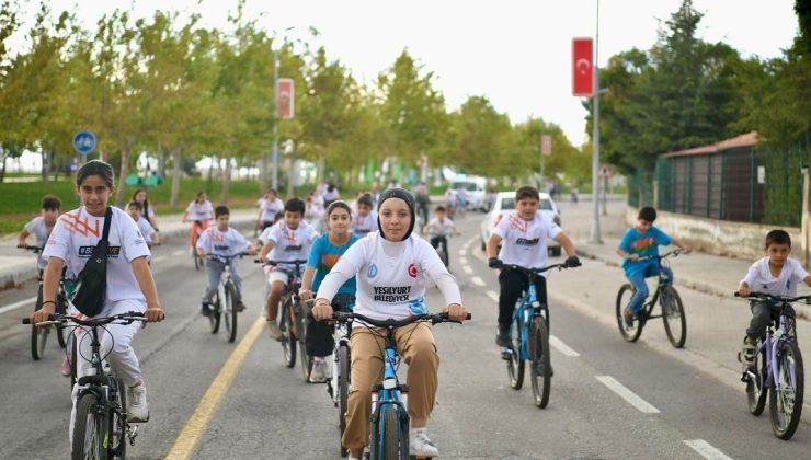 Avrupa Hareketlilik Haftasında bisiklet turu ve sıfır atık etkinliği düzenlendi