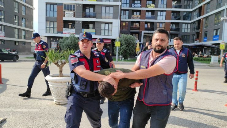 Babasını ’miras’ için öldürüp cesedi baltayla parçalayarak yakıp, dere kenarına gömmüş