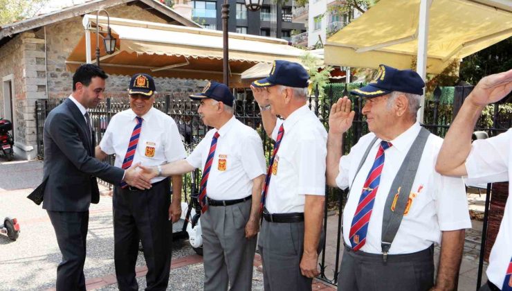 Başkan Önal: “Gazilerimize ve şehitlerimize minnet borçluyuz”