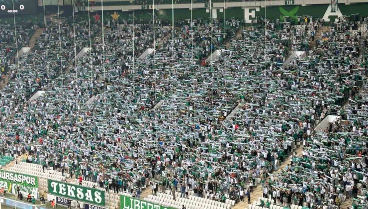 Bursaspor 43 bin 160 taraftarla yeni rekora ulaştı