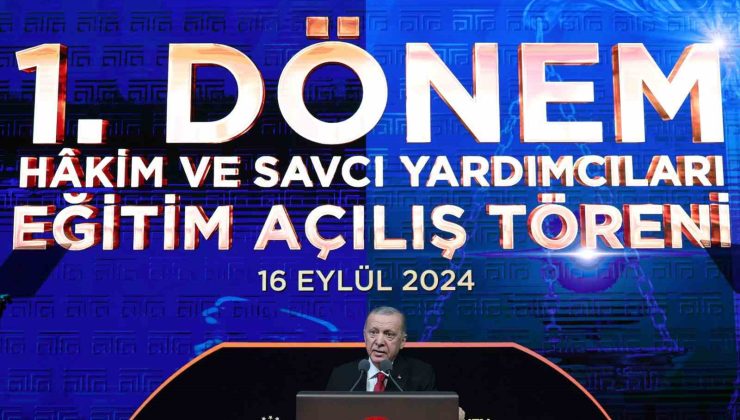 Cumhurbaşkanı Erdoğan: “Adaletin reyting ve etkileşim avcılığına kurban edilmesine göz yummamalıyız”