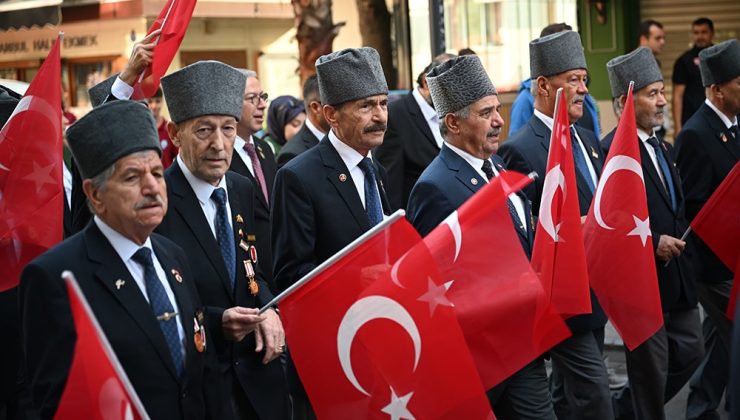 Gaziosmanpaşa’da kahraman gaziler onuruna tören düzenlendi