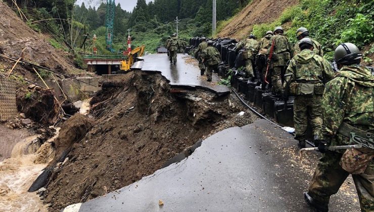 Japonya’daki sel ve toprak kaymalarında ölü sayısı 7’ye yükseldi