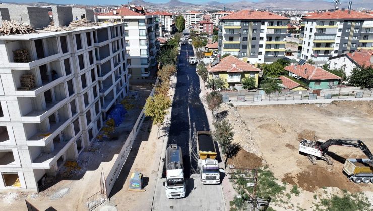 Karatay’da sıcak asfalt çalışmaları sürüyor