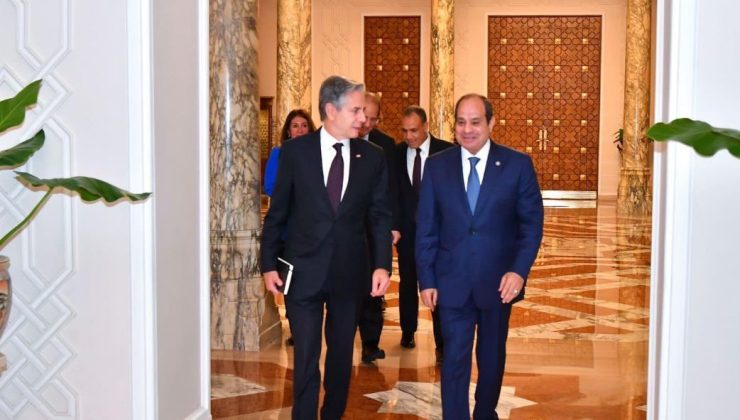 Mısır Cumhurbaşkanı Sisi, Bakan Blinken’ı kabul etti