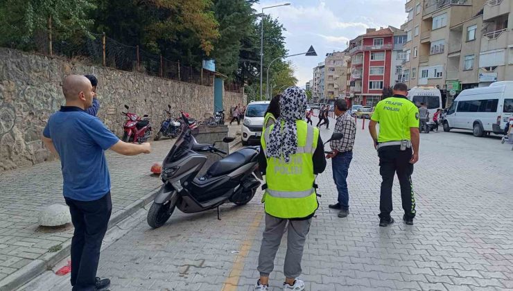 Okul önleri ve çevrelerinde trafik denetimi yapıldı