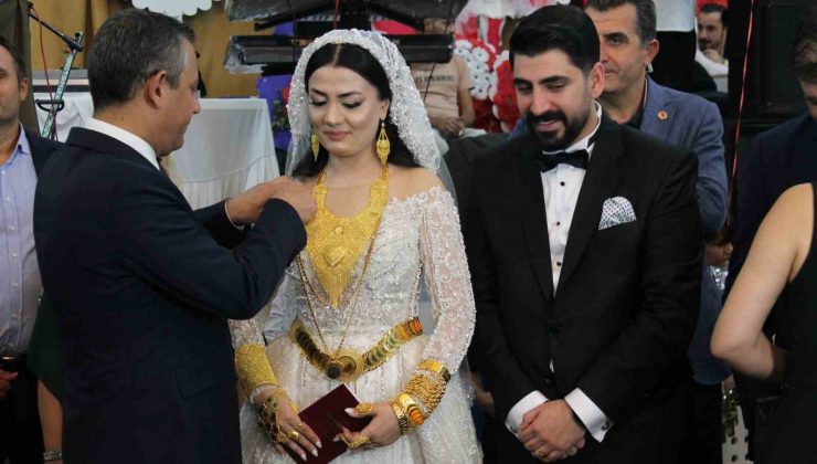 Özgür Özel, Mardin’de nikah şahidi oldu