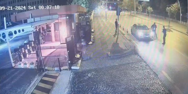 Polis memurunun Heimlich manevrası ile vatandaşı kurtardı