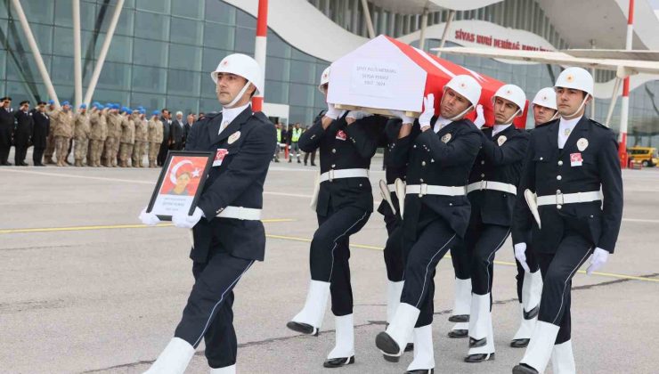 Şehit polis Şeyda Yılmaz’ın cenazesi memleketi Sivas’a getirildi