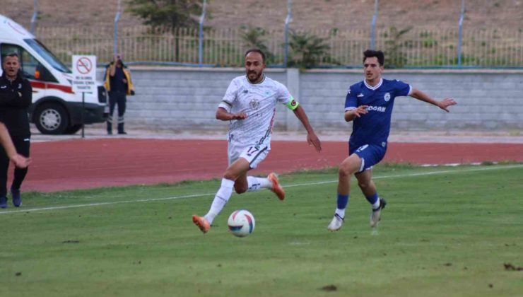 TFF 3. Lig: 1922 Konyaspor: 0 – Pazarspor: 0