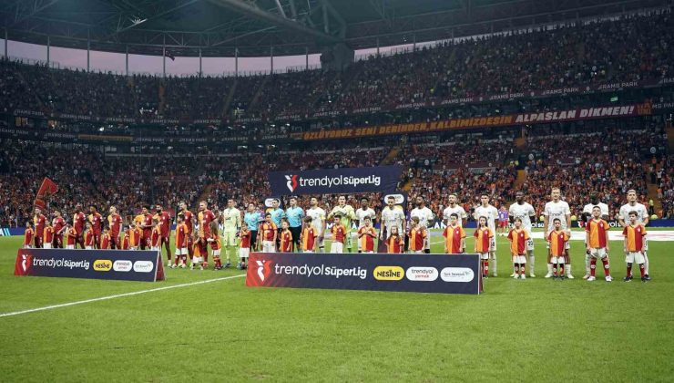 Trendyol Süper Lig: Galatasaray: 0 – Kasımpaşa: 0 (Maç devam ediyor)