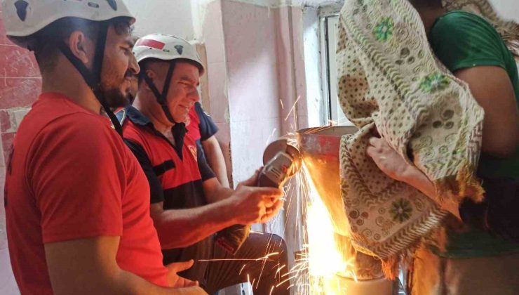 13 yaşındaki çocuk elini hamur makinesine sıkıştırdı