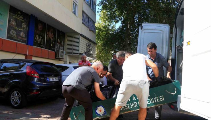 Akşam spordan dönen genç, sabah odasında ölü bulundu