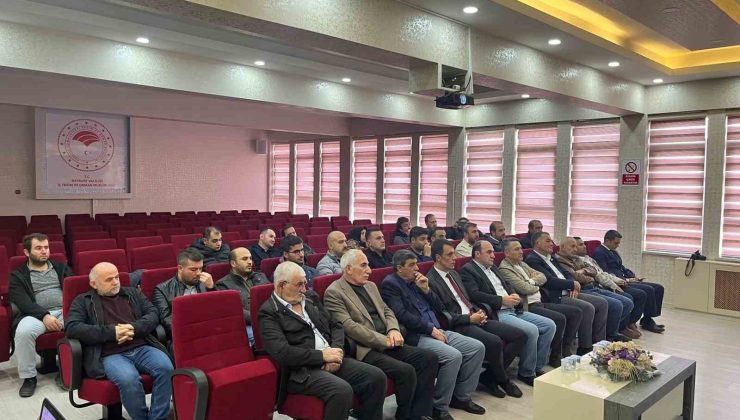 Bayburt’ta hayvancılıkta yeni destekleme modeli konulu istişare toplantısı yapıldı