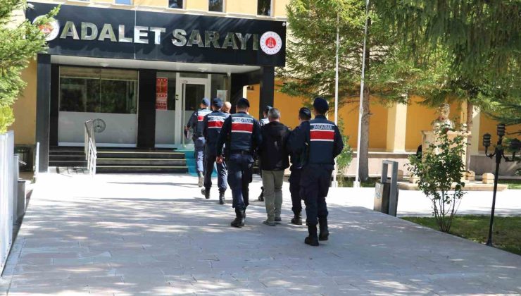 Bayburt’ta uyuşturucu operasyonu: 3 gözaltı