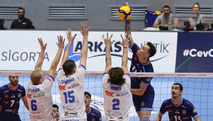 CEV Challenge Cup: Arkas Spor: 1 – Akaa Volley: 3