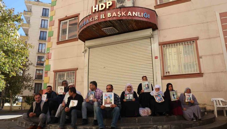 Diyarbakır anneleri, kendilerini ziyaret etmeyen CHP Genel Başkanı Özel’i kınadı