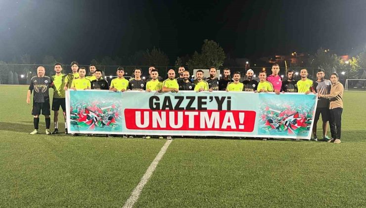 Diyarbakır’da futbol turnuvasında ‘Gazze’yi unutma’ pankartı açıldı