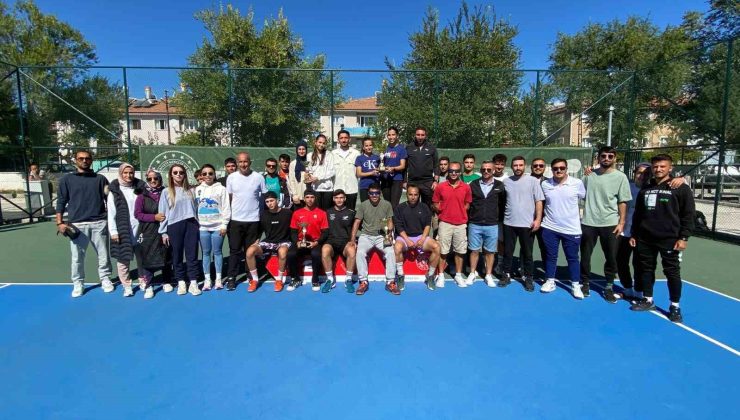 Doğu ve Güneydoğu Anadolu Tenis Ligi Erzincan’da