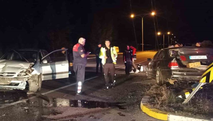 Erzincan’da trafik kazası: 2 yaralı