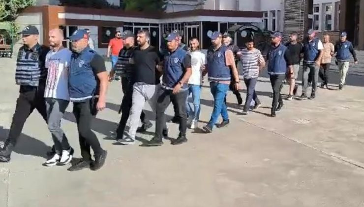 Gaziantep’te uzun namlulu silahlarla sokağa inen 12 şahıs tutuklandı