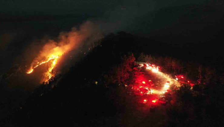 Gökova’nın ‘Deli Mehmet’i alevlerin sönmesine izin vermiyor