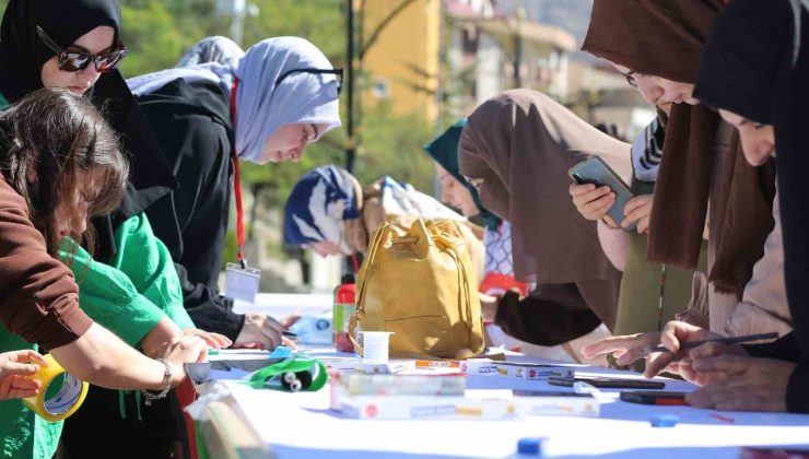 Gümüşhane’de ‘Filistinli Çocuklar İçin Çiz’ etkinliği düzenlendi