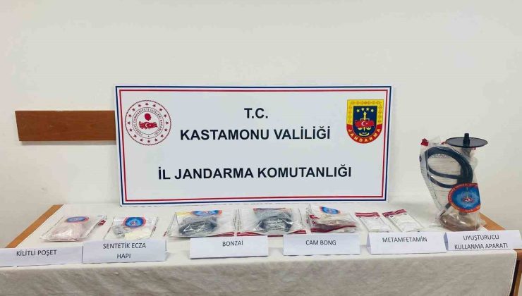 İş yerinde uyuşturucuyla yakalanan 3 kişi tutuklandı