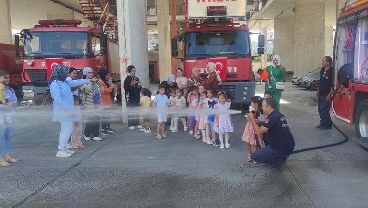 İskenderun itfaiyesinden miniklere eğlenceli eğitim