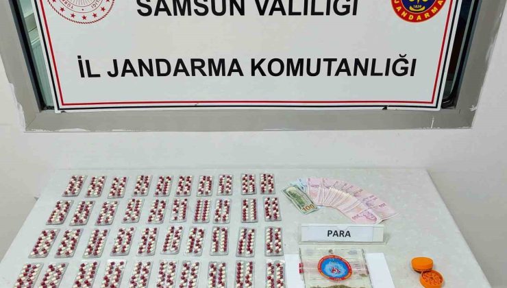 Jandarmadan uyuşturucu tacirine suçüstü: 1 gözaltı