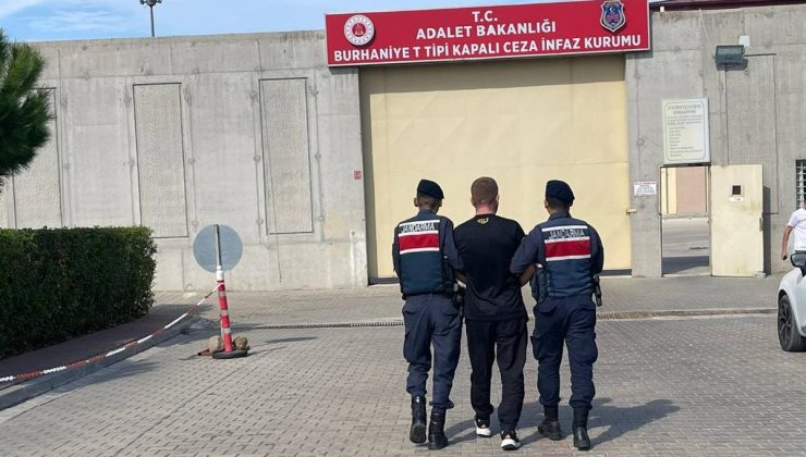 Kesinleşmiş hapis cezası bulunan kişi kordon sefası yapacakken jandarmaya yakalandı