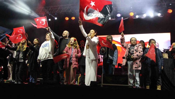 Melek Mosso’dan Amasya’da 29 Ekim Cumhuriyet Bayramı konseri