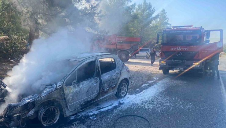 Muğla’daki yangında otomobil küle döndü