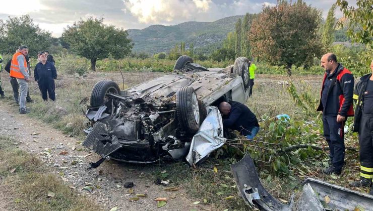 Şarampole uçan otomobildeki anne hayatını kaybetti, eşi ve bebeği yaralandı